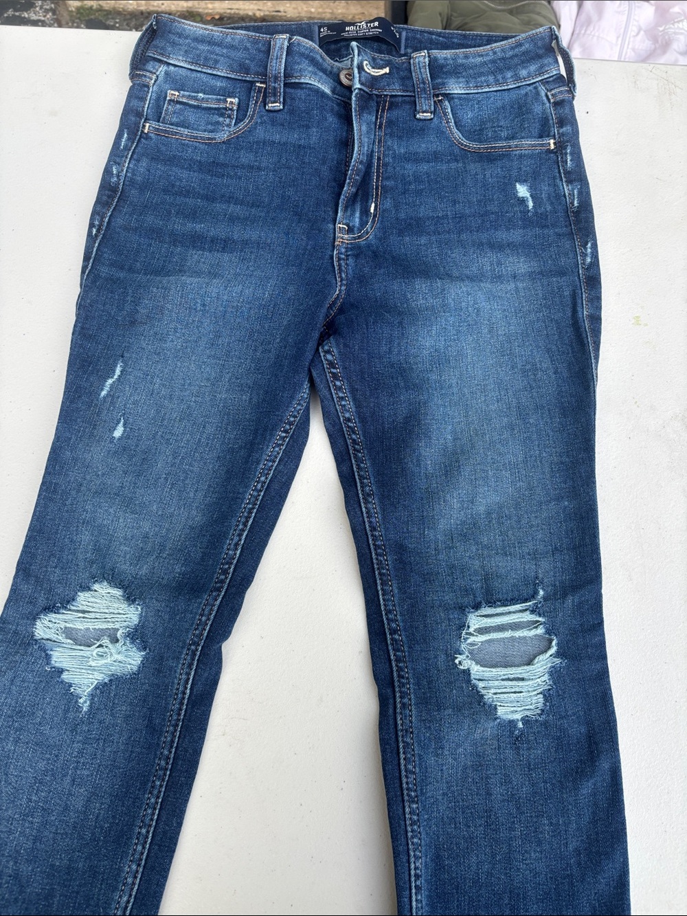 Hollister Women's Distressed Dark Blue Skinny Jeans